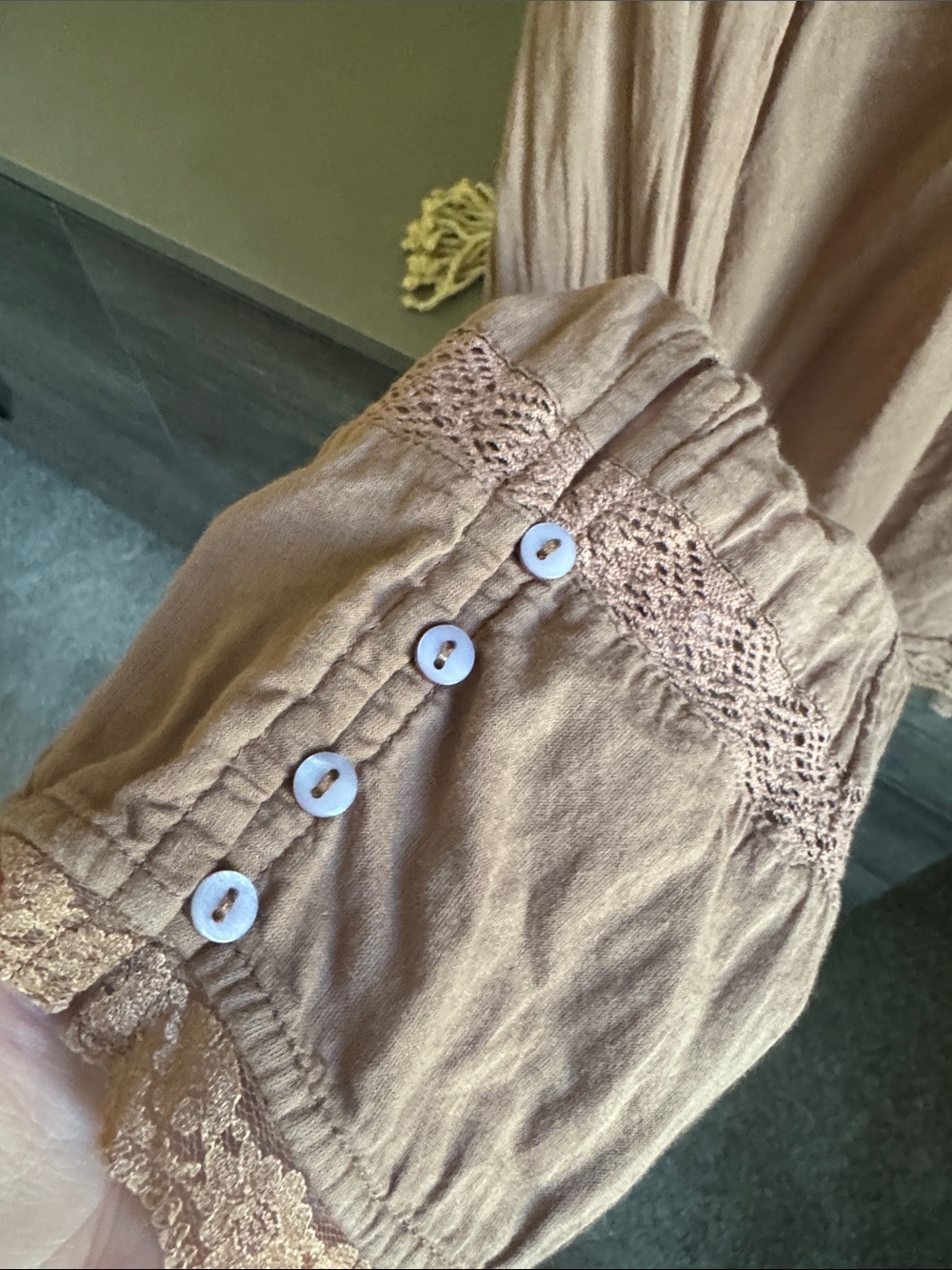 Free People EUC Women's Lace-Trim Peasant Blouse - Picture 5 of 8